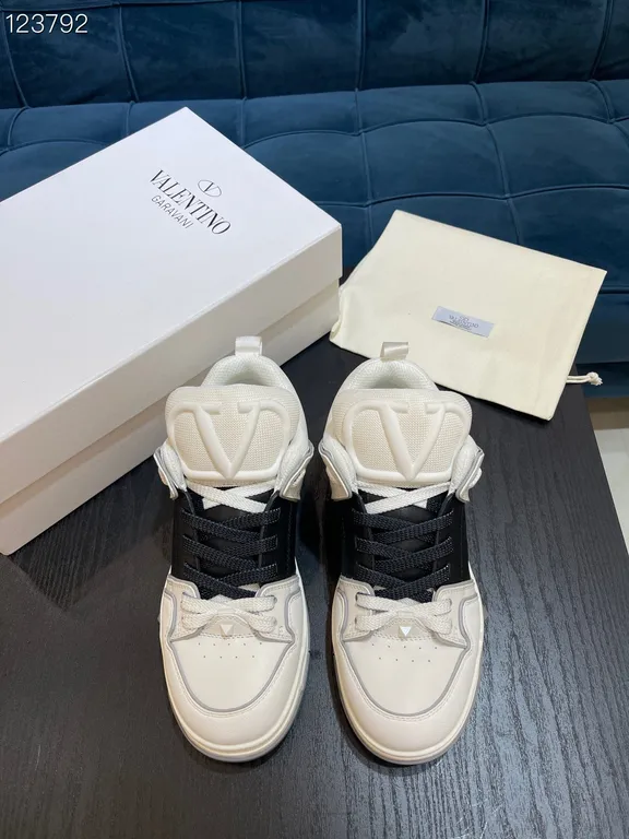 Valentino Shoe 